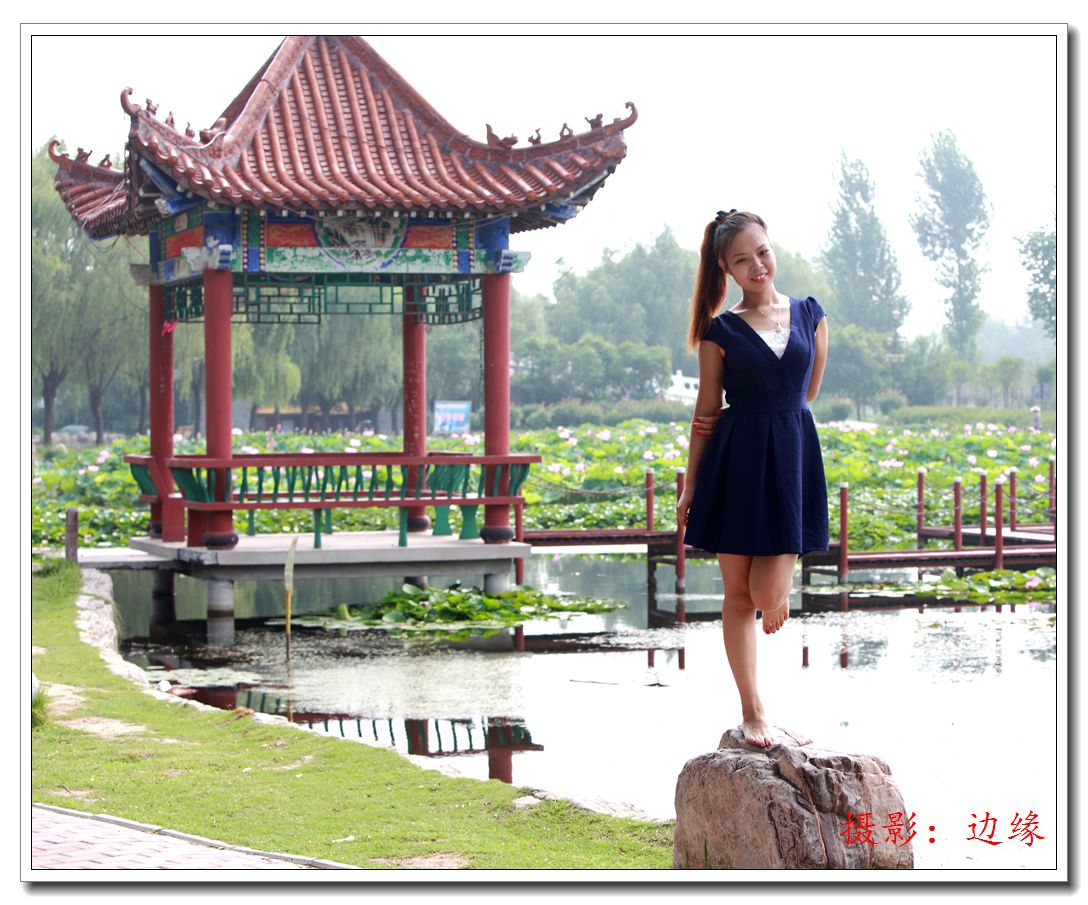 悠闲自在快乐的美女