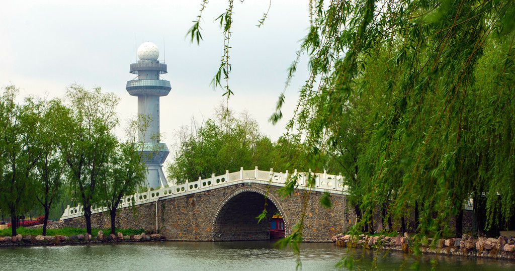 雨后濮上园