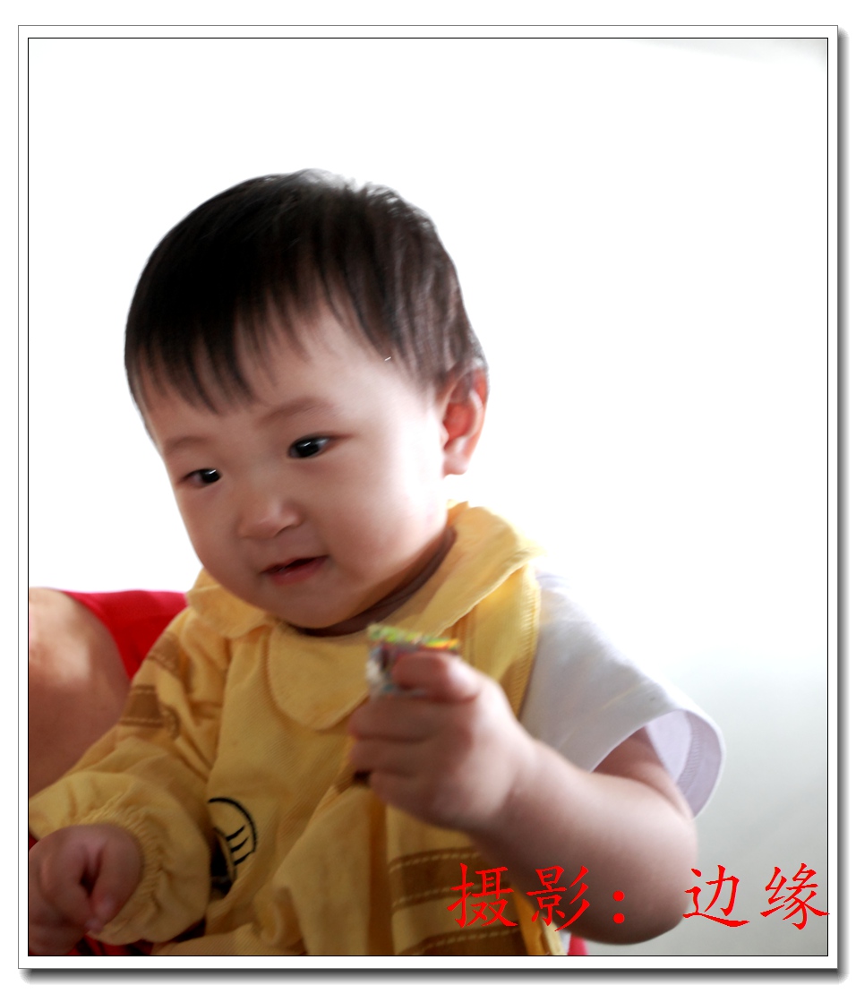 漂亮可爱的小宝宝