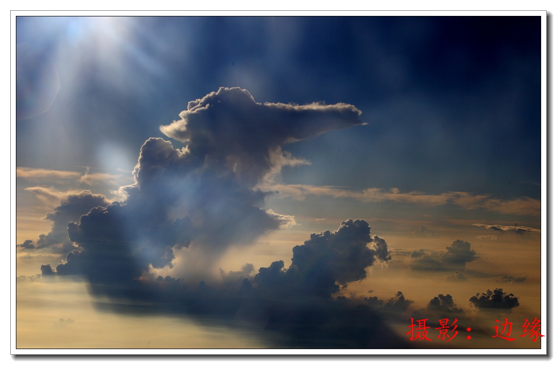 漂亮的空中云彩
