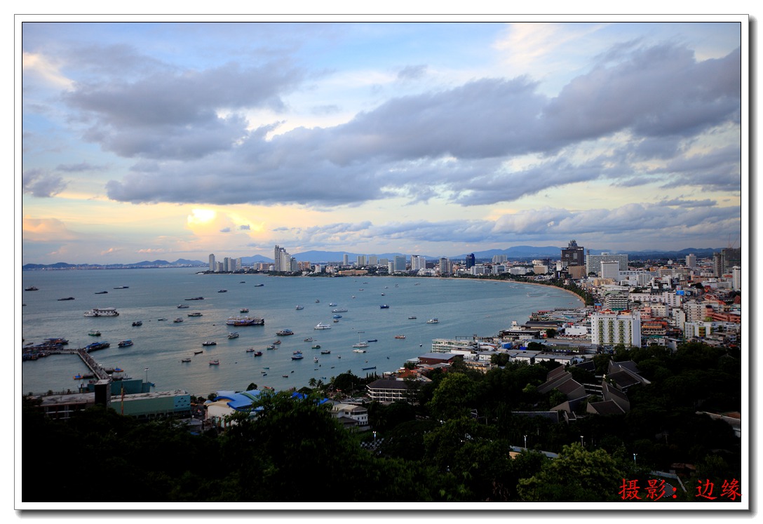 漂亮的海湾风景