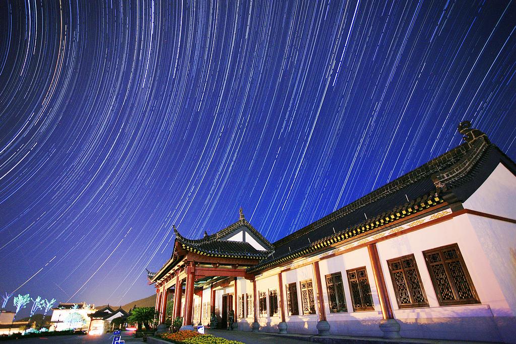 饱览绚丽星河幻影——星空摄影